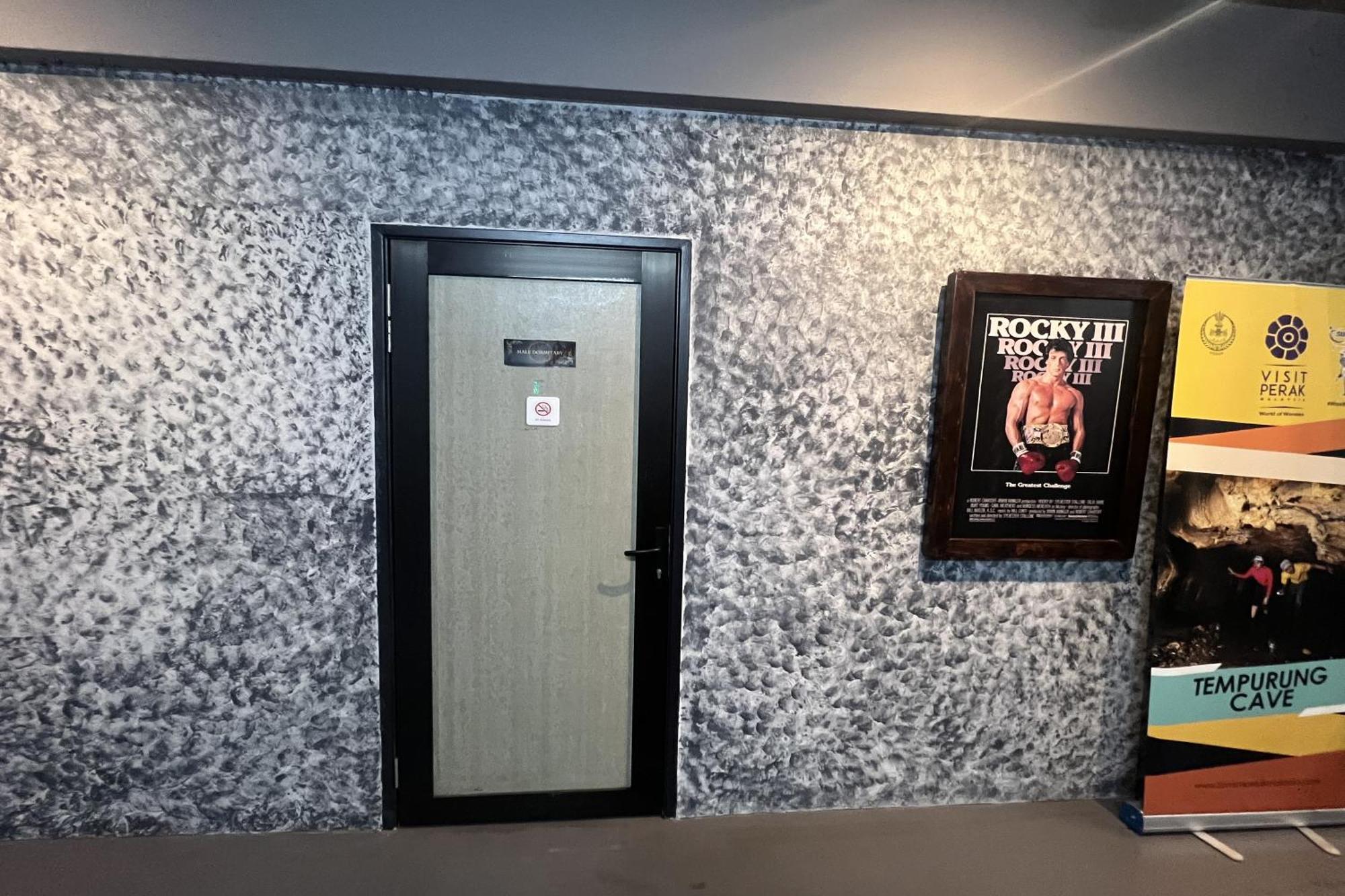 Makotel Hostel Ipoh Buitenkant foto