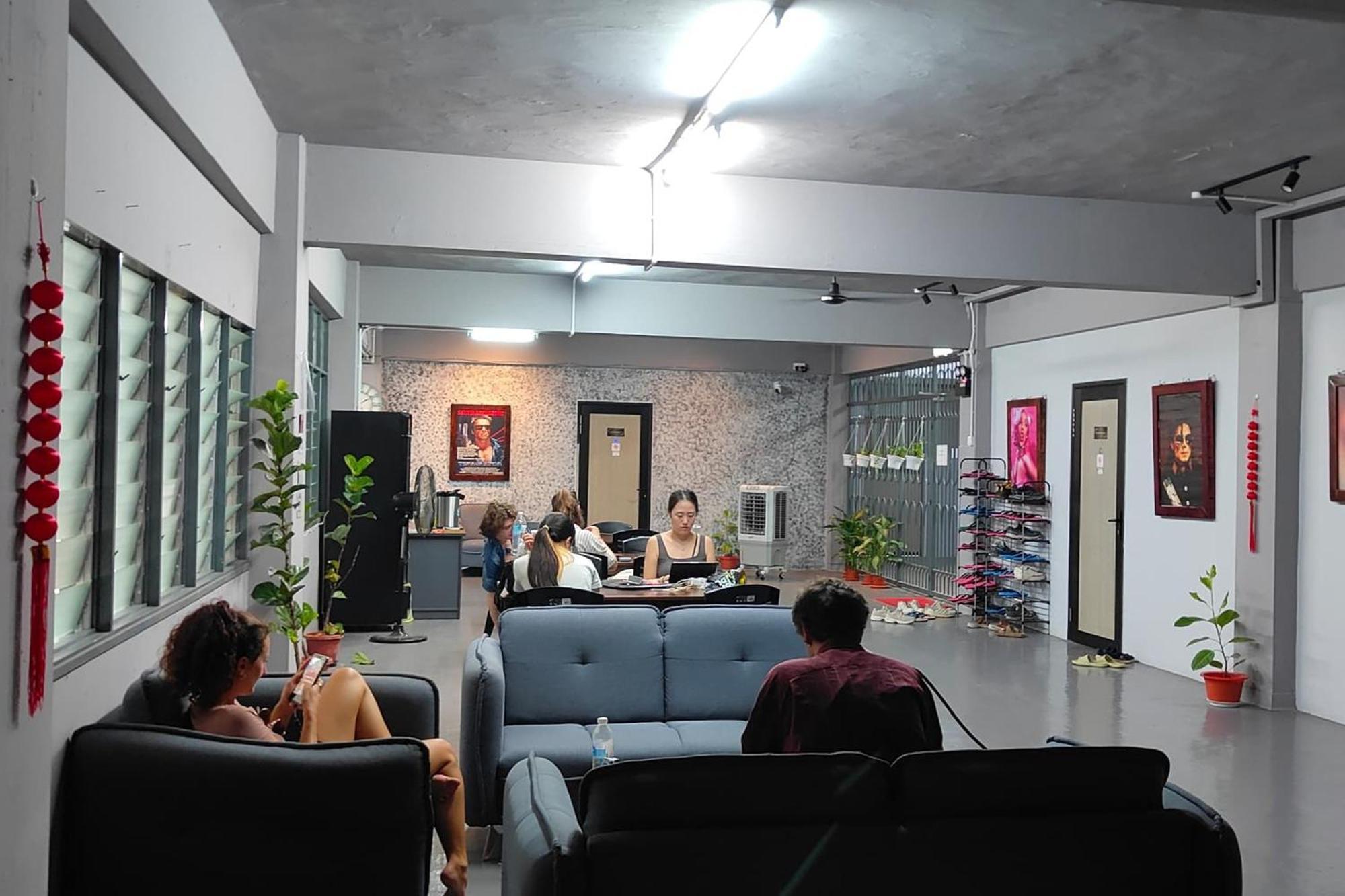 Makotel Hostel Ipoh Buitenkant foto